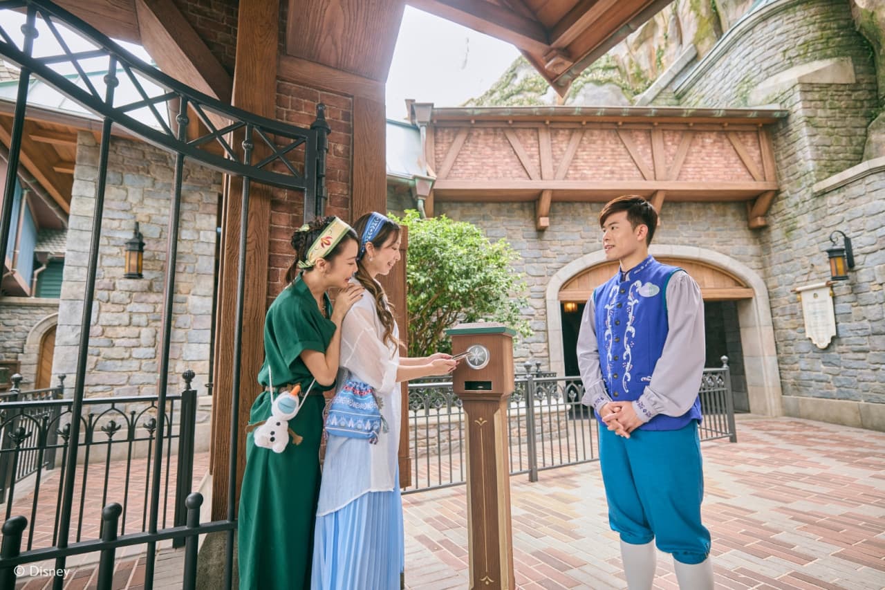 Hong Kong Disneyland Park Ticket – photo 62