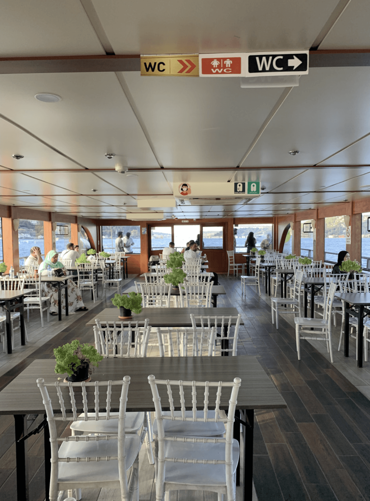 Golden Horn and Bosphorus Sightseeing Cruise with Audio Guide