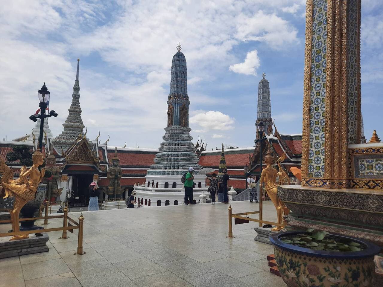 Grand Palace and Wat Phra Kaew Walking Tour