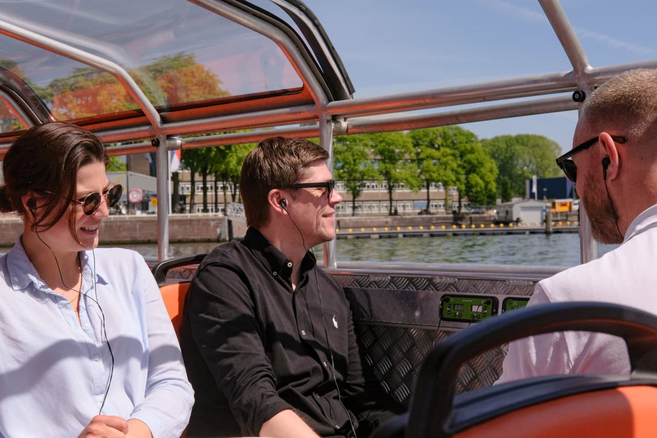 Amsterdam Semi-Open Boat Canal Cruise Ticket – photo 6