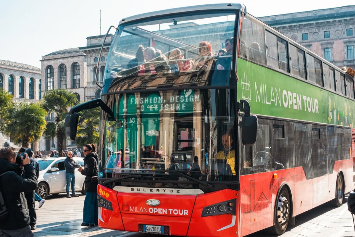 Milan Open Tour Hop-On Hop-Off Bus Tour