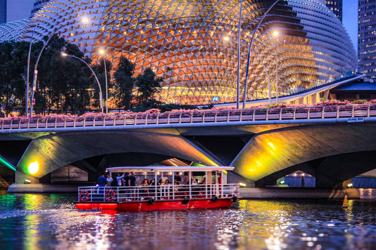 Singapore River Cruise by WaterB Ticket