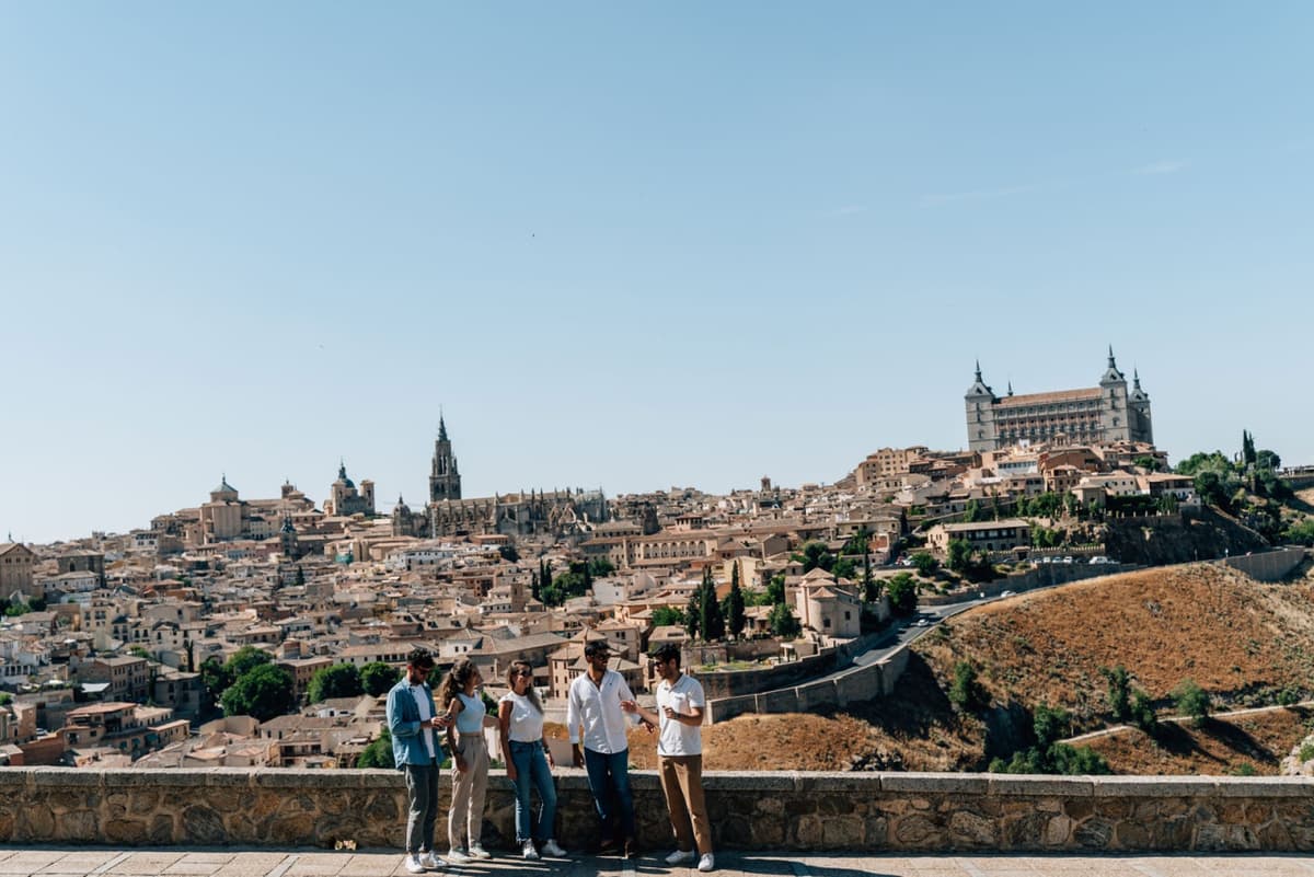 Toledo City Tour from Madrid with Wine Tasting Experience
