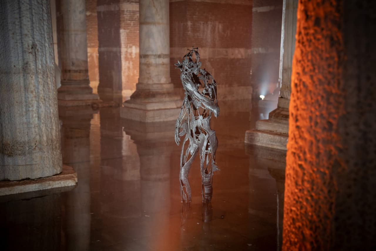 COMBO: Basilica Cistern + Dolmabahce Palace