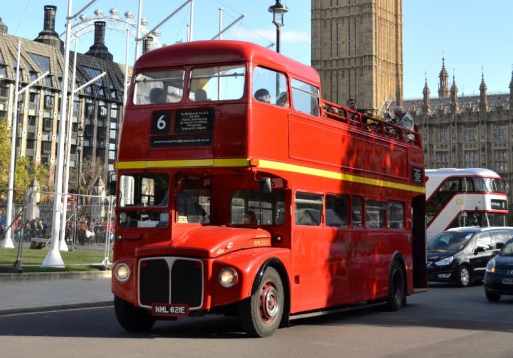 Open Top Vintage Bus Tour and River Thames Cruise – photo 2