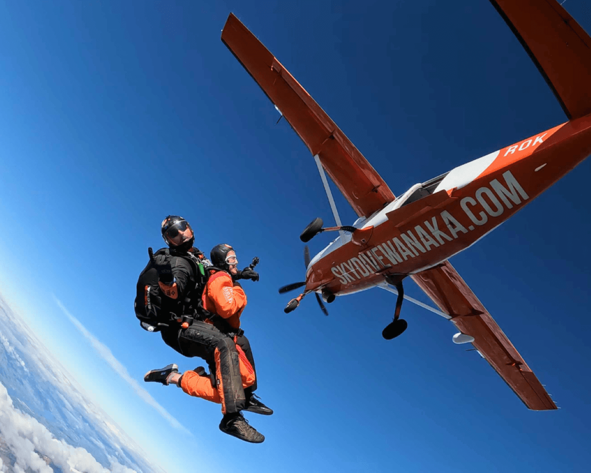 Tandem Skydiving Experience Wanaka