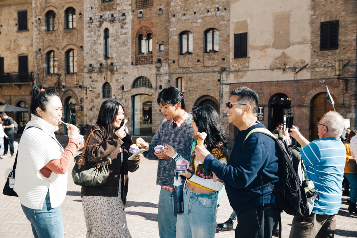 Tuscany Full-Day Tour from Florence: Pisa, Chianti, San Gimignano, Siena