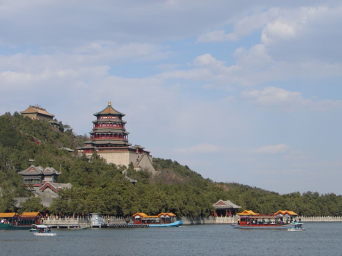 Beijing Zoo, Summer Palace, and Lama Temple Tour