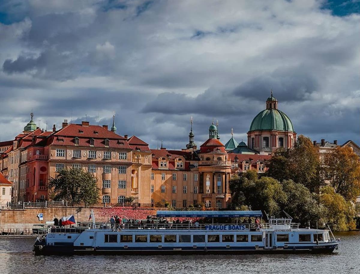 Prague River Cruise