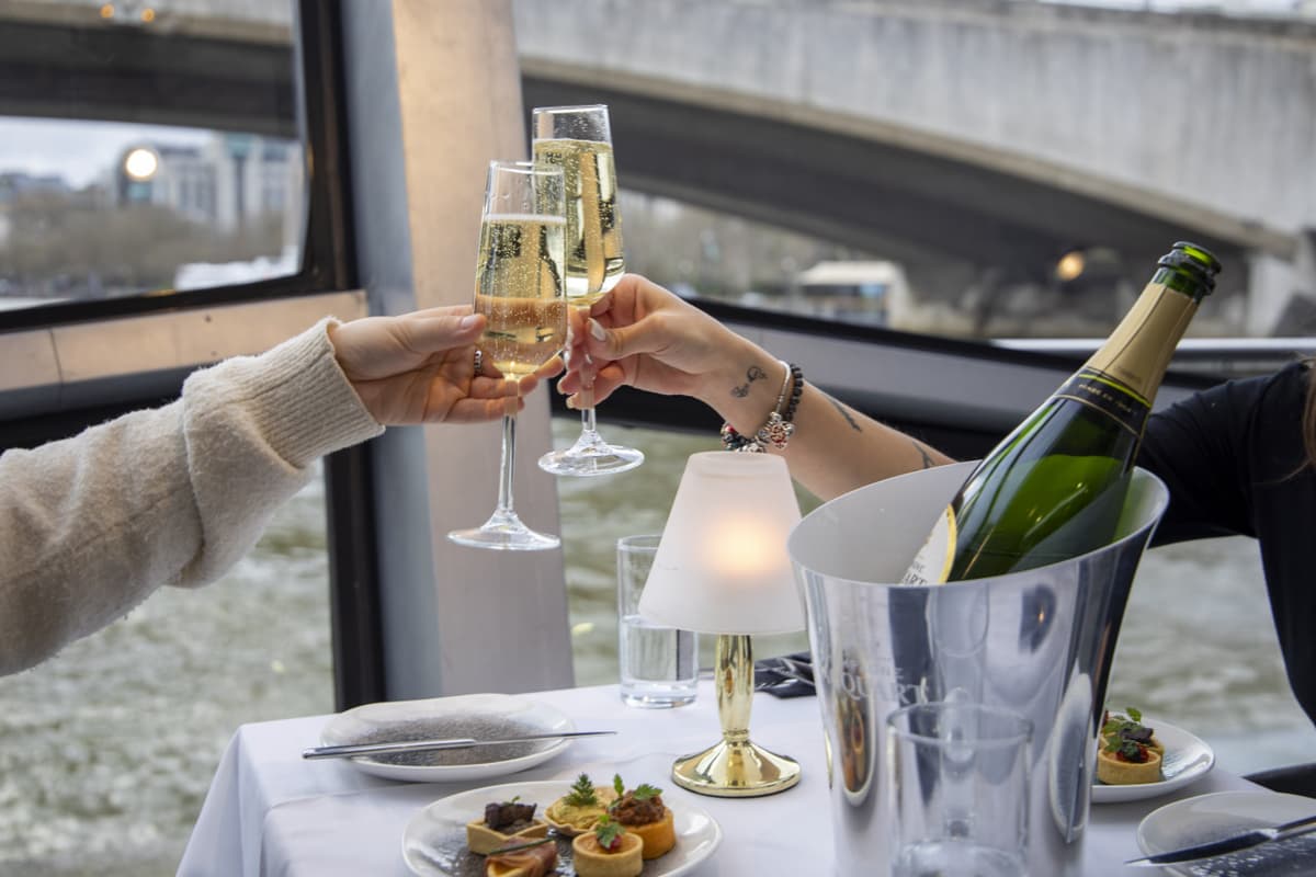 London Dinner Cruise on the River Thames