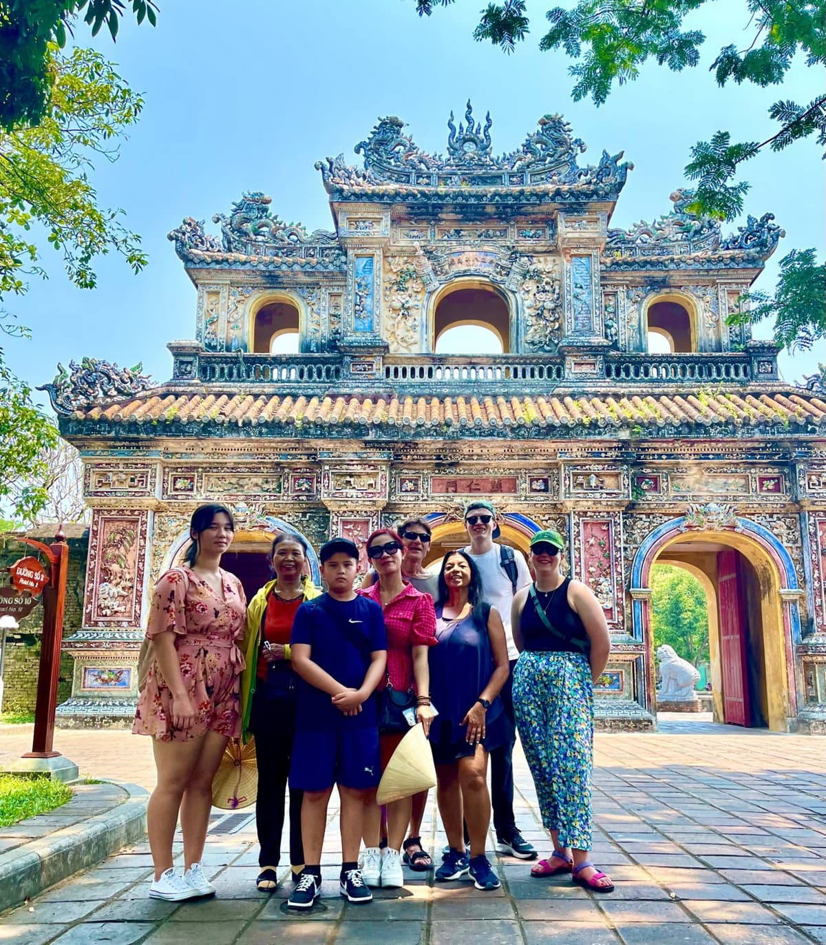 Hue City Tour with Dragon Boat Ride