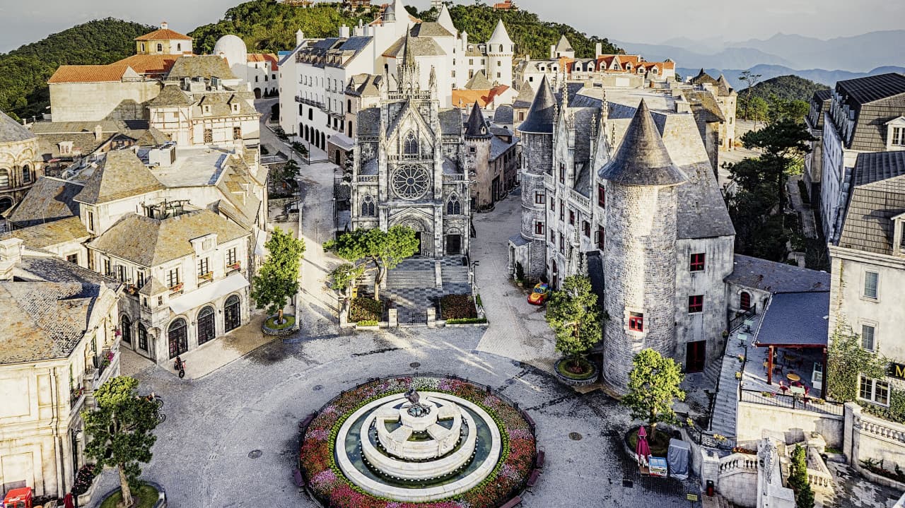 Ba Na Hills and Golden Bridge Full-Day Tour from Da Nang – photo 10