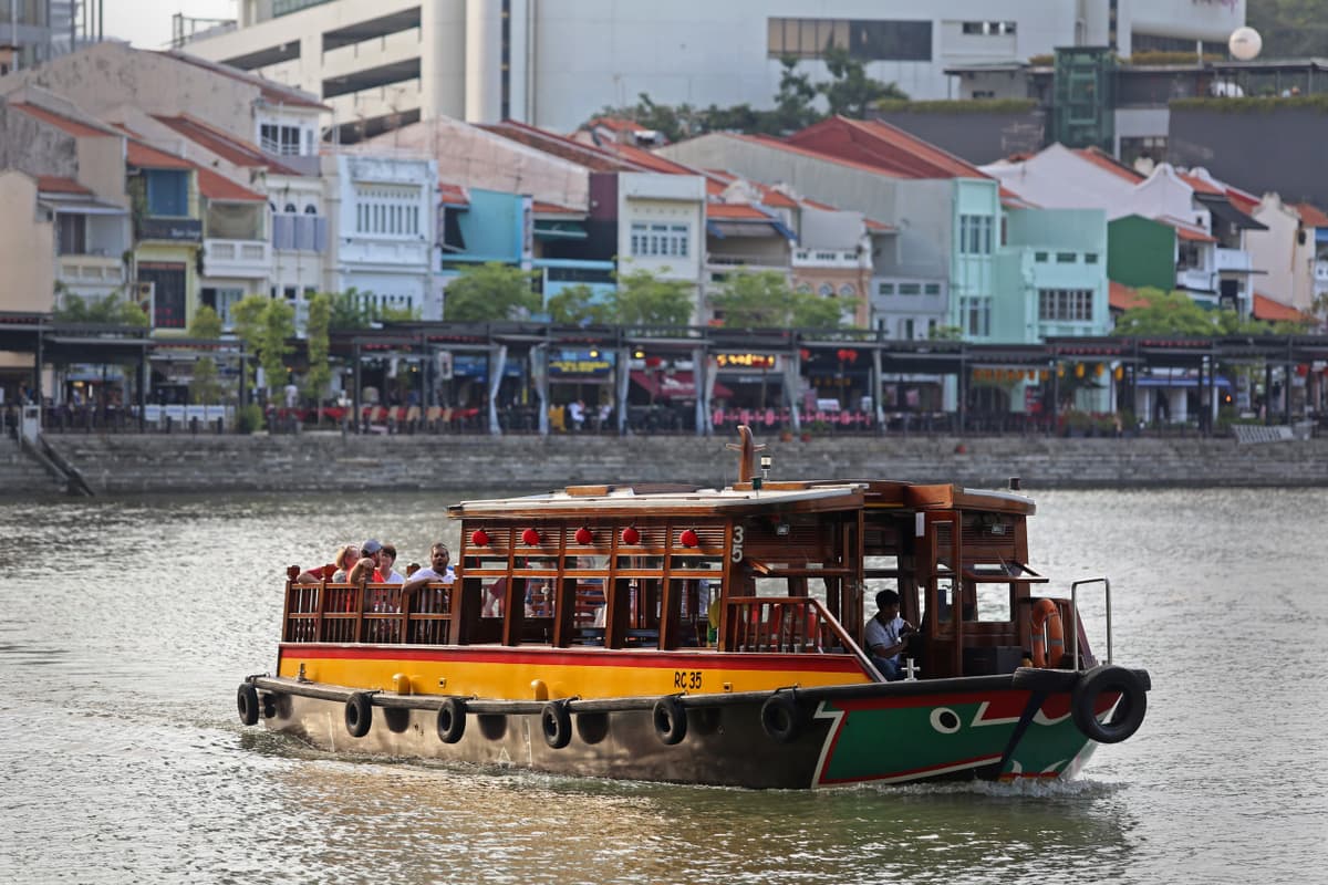 Singapore River Cruise Ticket