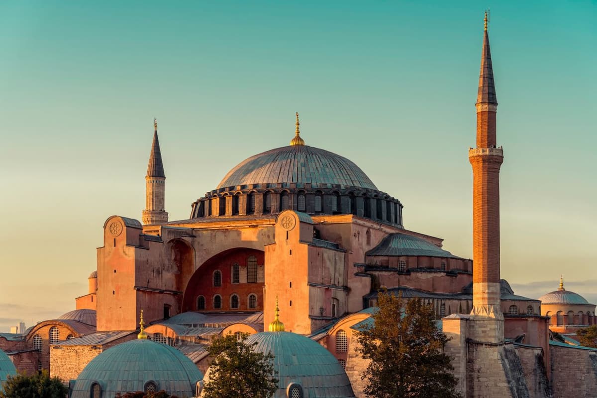 COMBO: Hagia Sophia Grand Mosque + Basilica Cistern + Dolmabahce Palace + Galata Tower Tickets