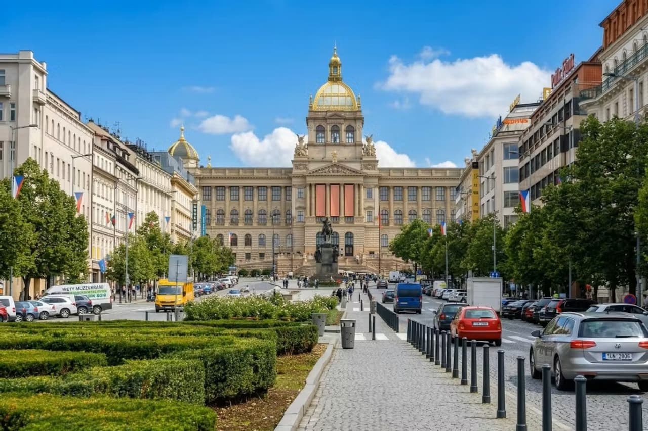Prague National Museum Ticket + City Tour Audio Guide