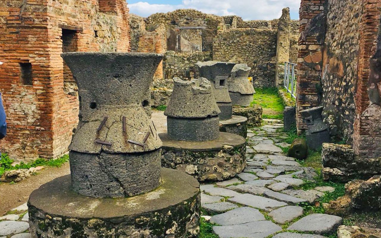 Pompeii and Naples Full-Day Tour from Rome – photo 16