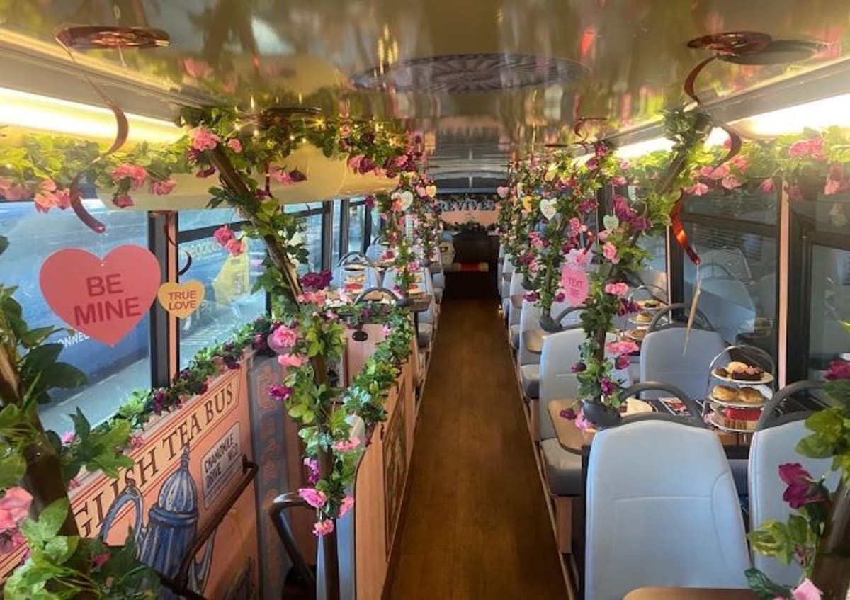 Afternoon Tea Bus with Panoramic Tour of London