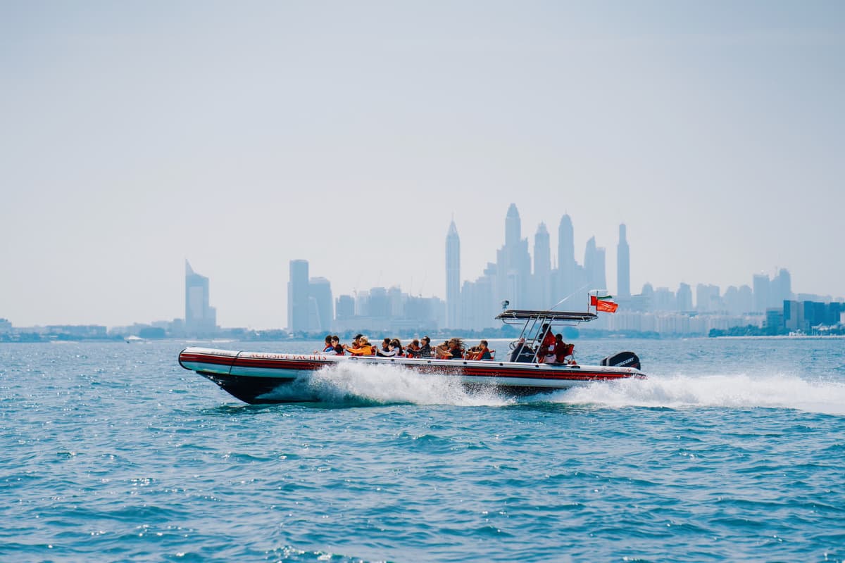 Dubai Speedboat Tour: Atlantis, The Palm, and Burj Al Arab