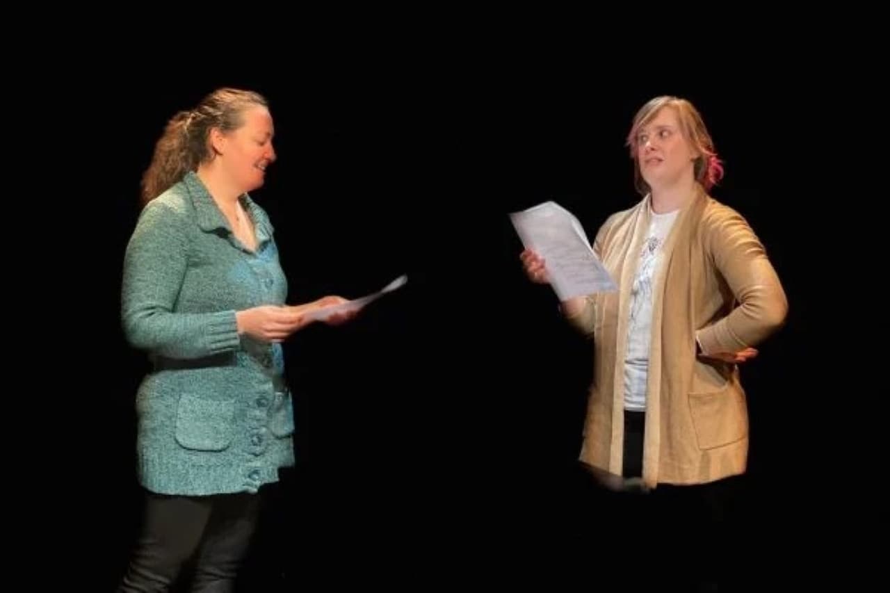 New York Broadway Walking Tour with Studio Visit