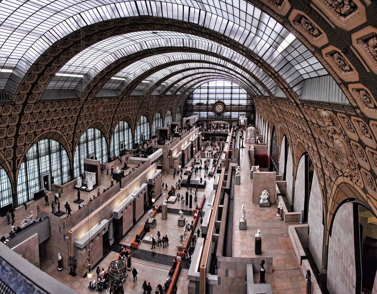 COMBO: Paris Museum Pass + Seine River Sightseeing Cruise by Bateaux Parisiens