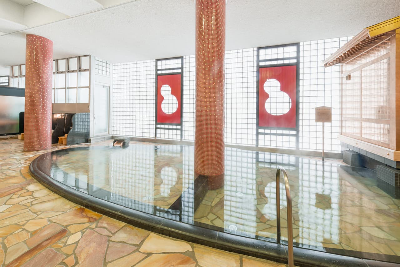 Arima Onsen Taikou-no-yu with Railway Pass