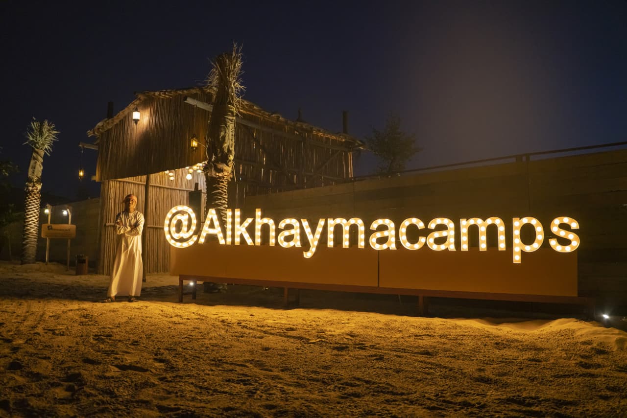Dubai Red Dunes Desert Safari Tour with Camel Ride and Buffet Dinner at Al Khayma Camp – photo 17