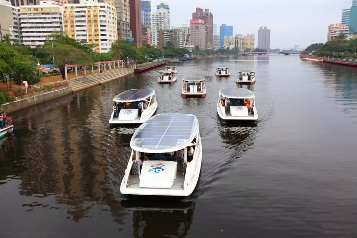 Kaohsiung Love Boat Cruise