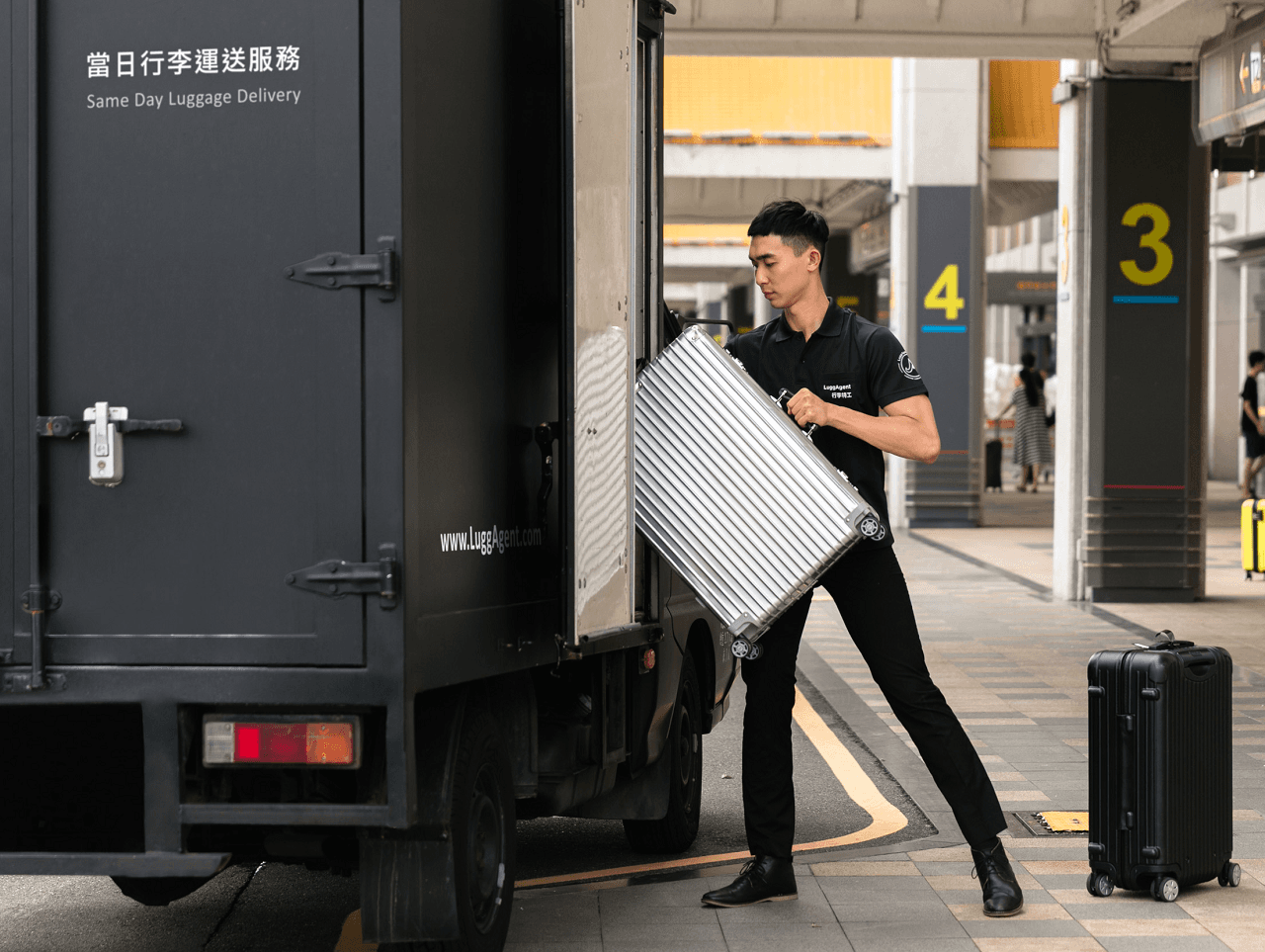 LuggAgent Osaka Airport Luggage Services – photo 2