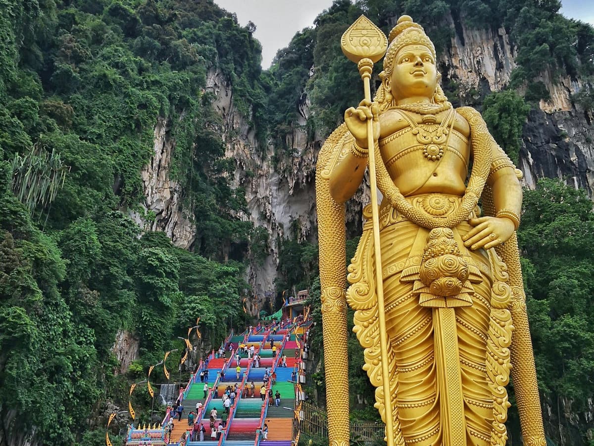 Genting Highlands and Batu Caves Full-Day Tour from Kuala Lumpur