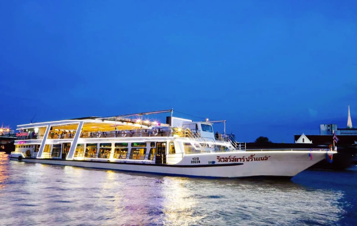 Chao Phraya Dinner Cruise aboard River Star Princess
