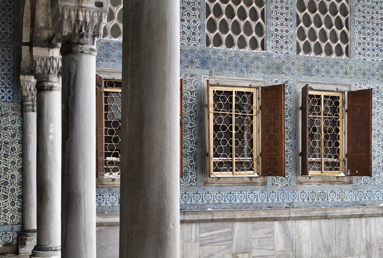 Topkapi Palace Ticket: Skip-the-Line + Audio Guide