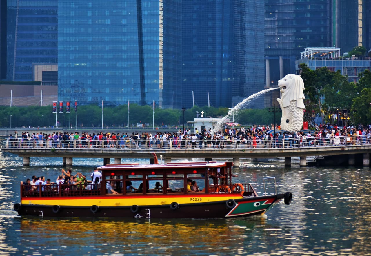 Singapore River Cruise Ticket