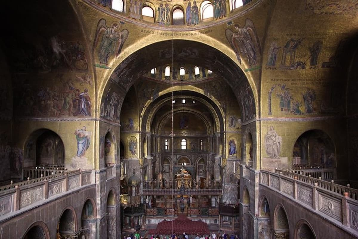 St. Mark's Basilica and Doge's Palace Skip-the-Line Guided Tour