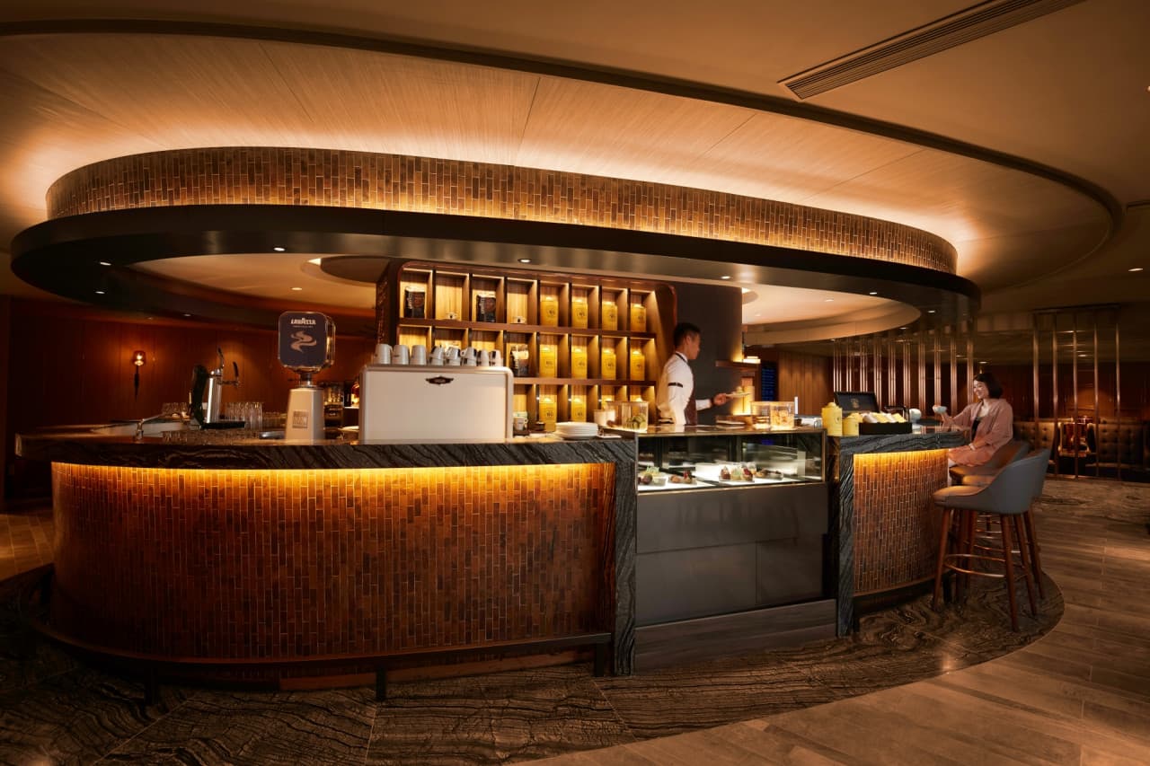 Plaza Premium Lounge - Hong Kong International Airport Terminal 1 – photo 14