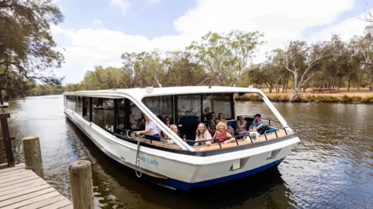Captain Cook Cruises - Swan Valley Wine Cruise – photo 6