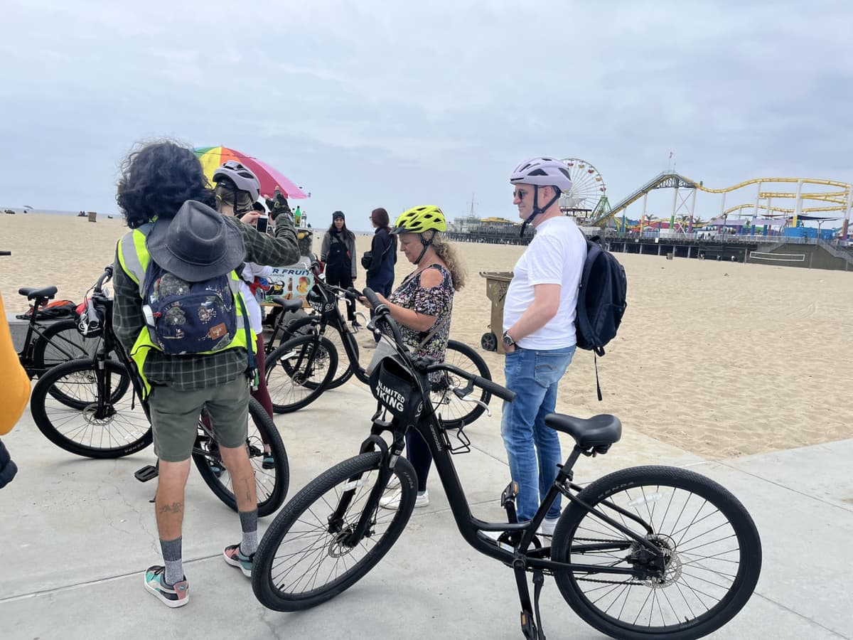 Los Angeles Guided Bike Tour of Santa Monica and Venice Beach
