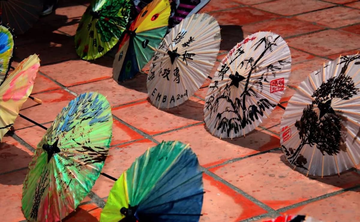 Meinong Folk Village and Aboriginal Park Tour