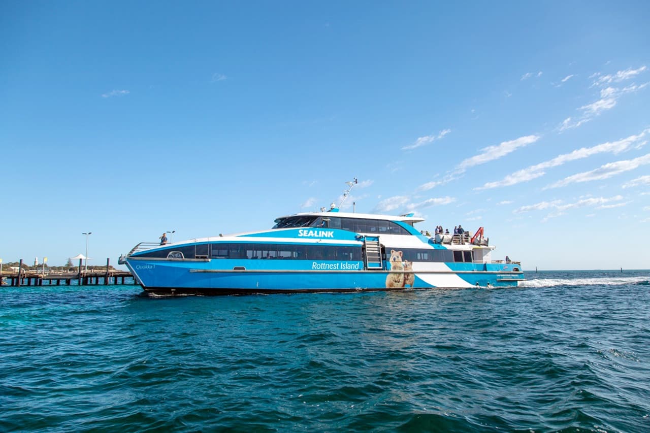 Round Trip SeaLink Ferry to Rottnest Island – photo 4