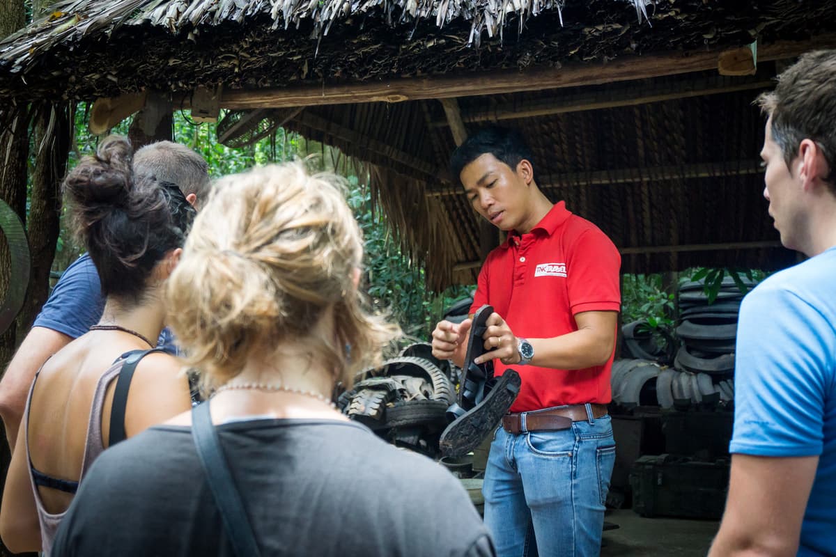 Ho Chi Minh City and Cu Chi Tunnels Full-Day Tour