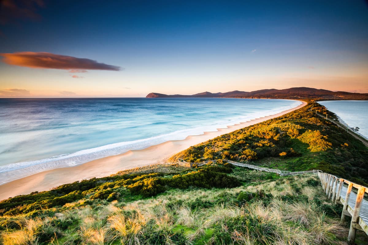 Bruny Island Full-Day Tour from Hobart