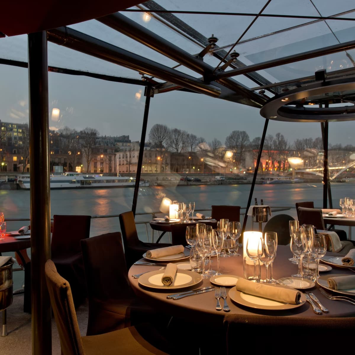 Bateaux Parisiens - Seine River Gourmet Cruise