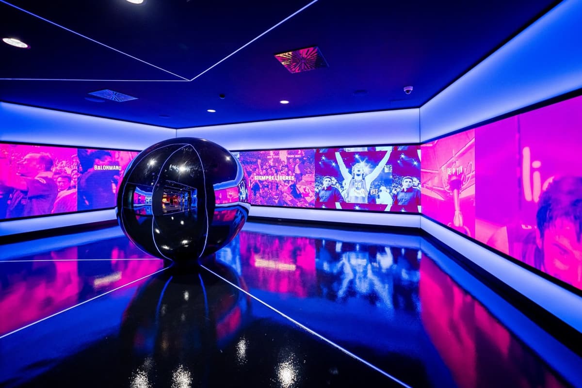FC Barcelona Museum Guided Tour