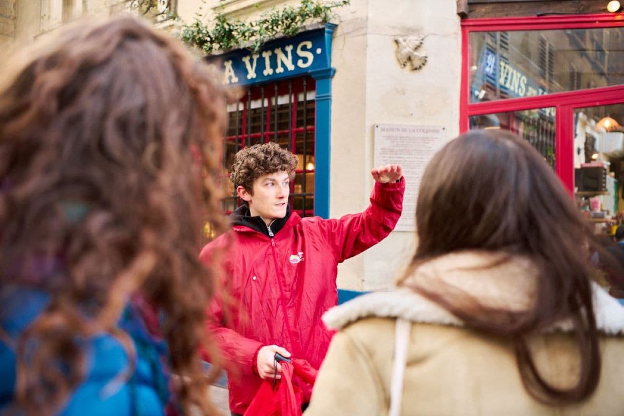 Notre Dame Cathedral Neighbourhood Guided Walking Tour
