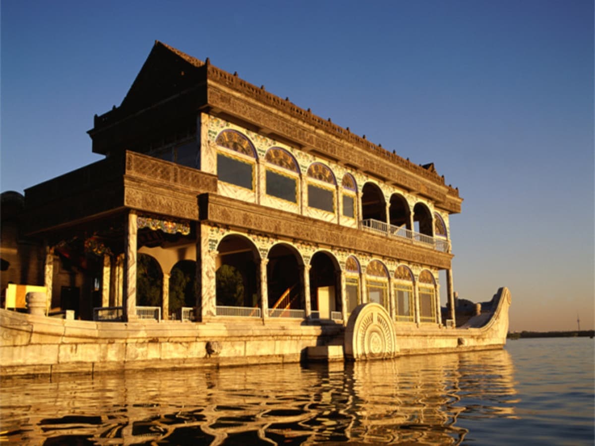 Beijing Zoo, Summer Palace, and Lama Temple Tour