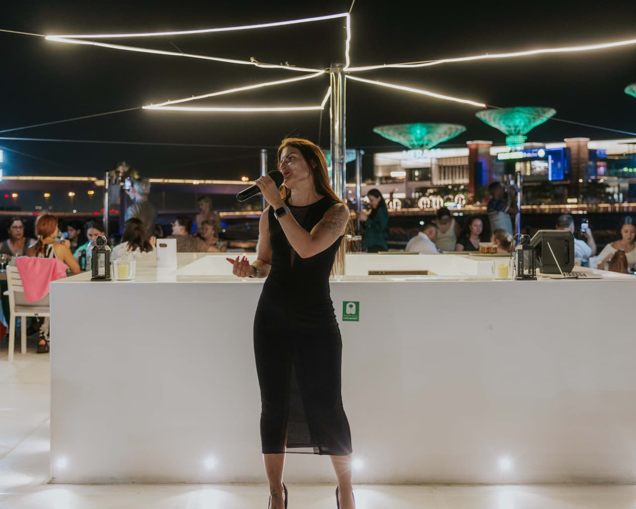 Alexandra Sea Lounge Dinner Cruise in Dubai Marina – photo 6