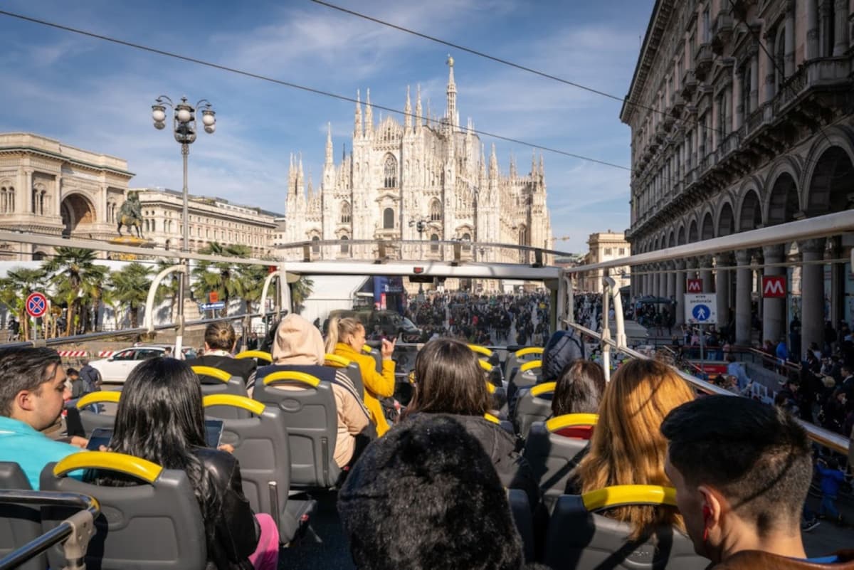 Milan Open Tour Hop-On Hop-Off Bus Tour