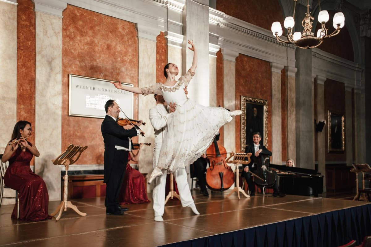 Vienna Residence Orchestra at Borse Palace Ticket