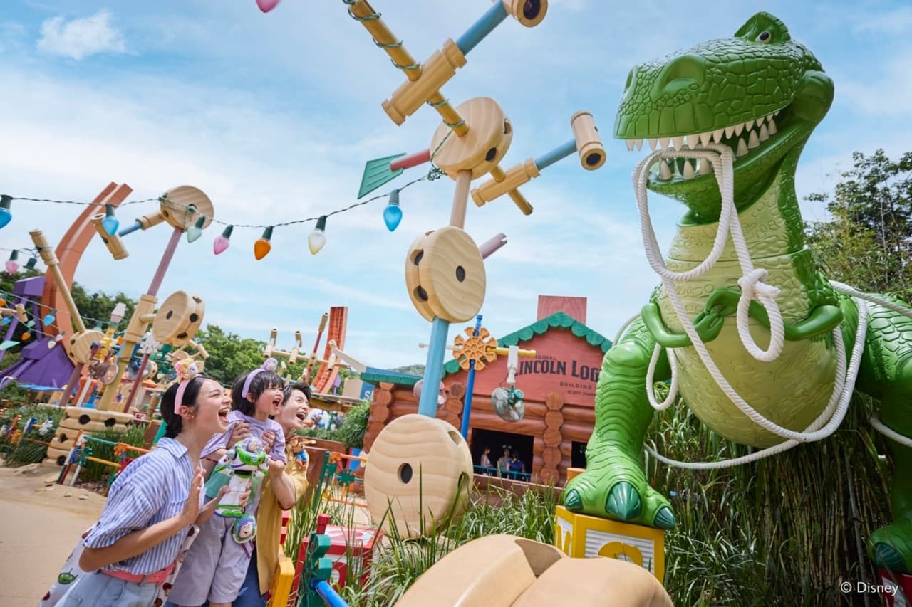 Hong Kong Disneyland Park Ticket – photo 49
