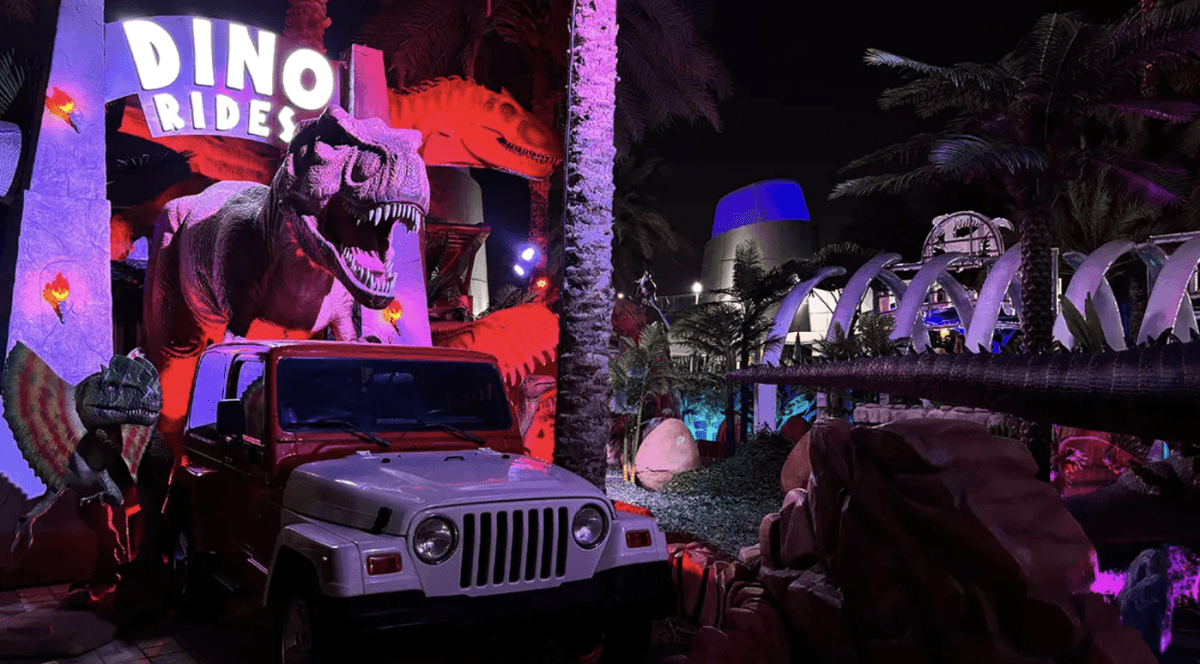 COMBO: Dubai Frame + Dubai Garden Glow: Dinosaur Park and Fantasy Park Tickets