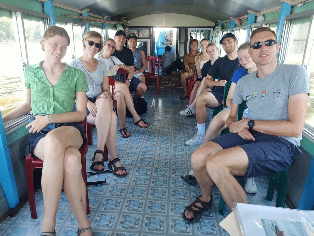 Hue City Tour with Dragon Boat Ride